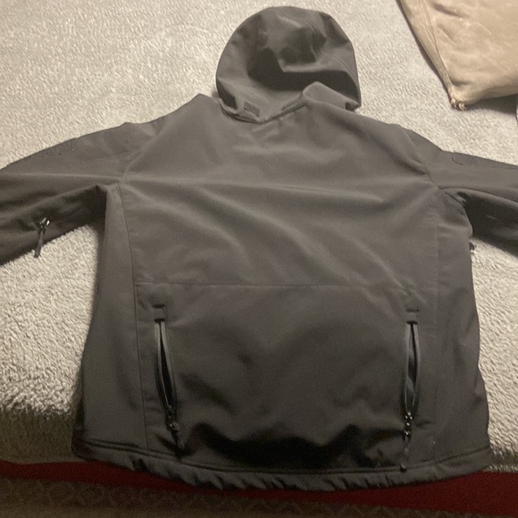 Jacket - Picture 5 of 5